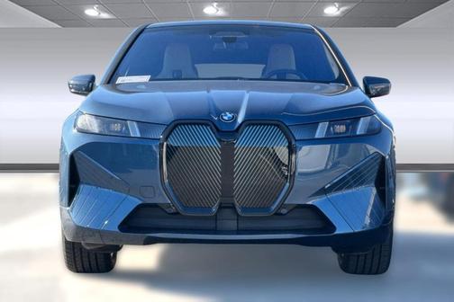 2026 BMW iX xDrive60