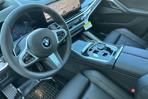 2026 BMW X6 xDrive40i