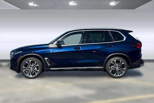 Tanzanite Blue II Metallic 2026 BMW X5 xDrive40i