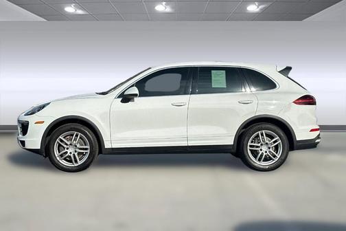 2016 Porsche Cayenne Cayenne