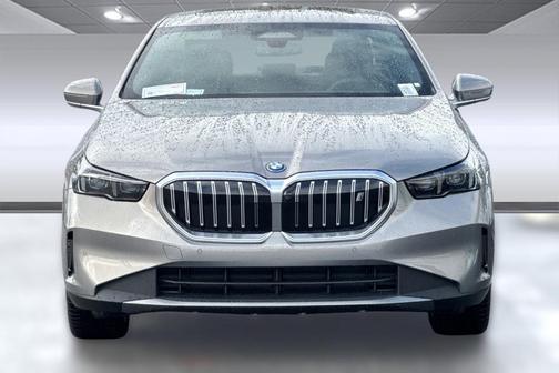 2026 BMW i5 eDrive40