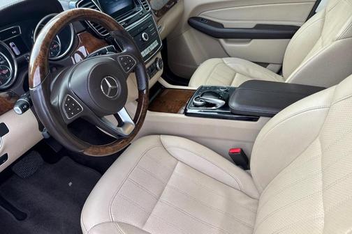 2019 Mercedes-Benz GLS 450 4MATIC