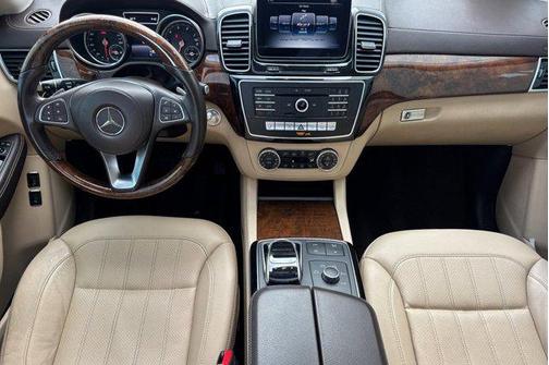 2019 Mercedes-Benz GLS 450 4MATIC