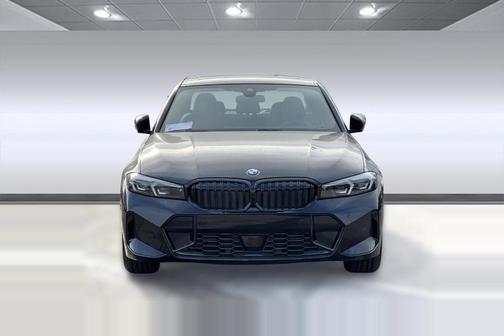 2026 BMW 330 330i