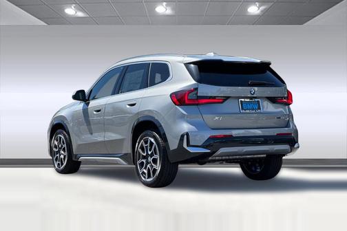 Space Silver Metallic 2025 BMW X1 xDrive28i