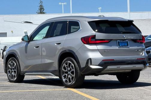 Space Silver Metallic 2025 BMW X1 xDrive28i