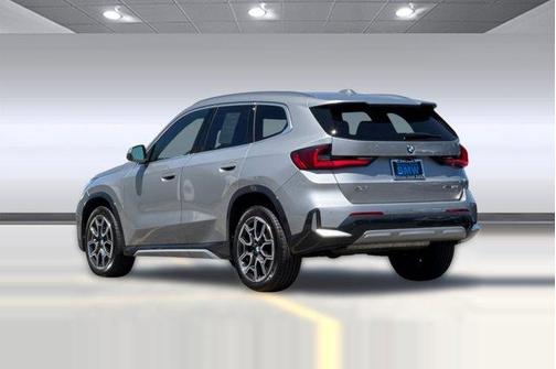 Space Silver Metallic 2025 BMW X1 xDrive28i