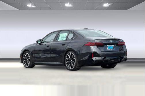 Dark Graphite Metallic 2026 BMW i5 xDrive40