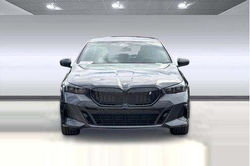 Dark Graphite Metallic 2026 BMW i5 xDrive40