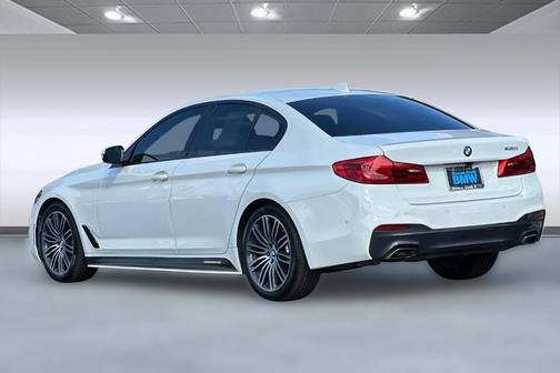 2019 BMW 530 530i