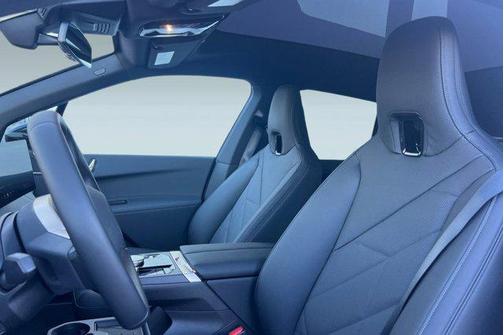 2026 BMW iX xDrive45