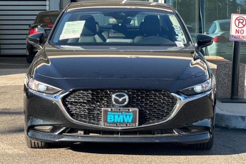 2022 Mazda Mazda3 FWD w/Preferred Package