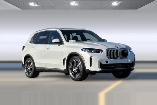 Mineral White Metallic 2026 BMW X5 PHEV xDrive50e
