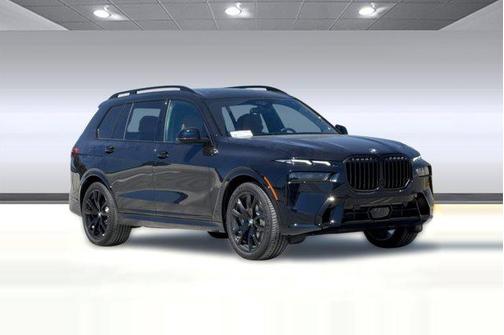 Carbon Black Metallic 2027 BMW X7 xDrive40i