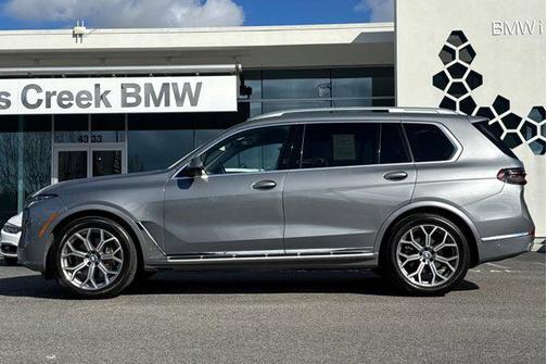 2024 BMW X7 xDrive40i