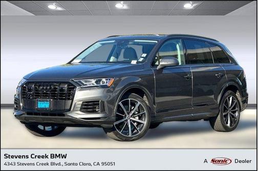 2022 Audi Q7 55 Premium Plus