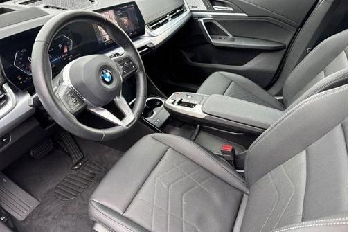 Space Silver Metallic 2023 BMW X1 xDrive28i