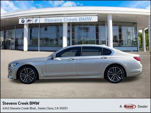 2021 BMW 750 i xDrive