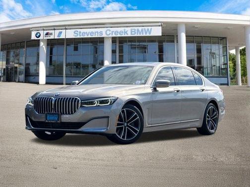 2021 BMW 750 i xDrive