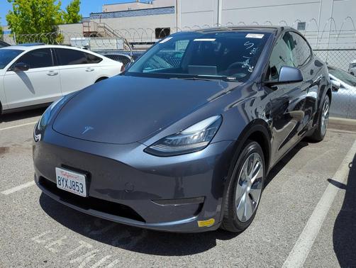 2021 Tesla Model Y Long Range Dual Motor All-Wheel Drive