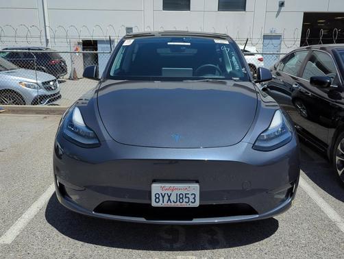 2021 Tesla Model Y Long Range Dual Motor All-Wheel Drive