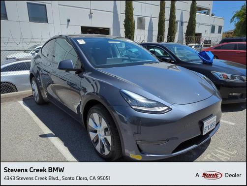 2021 Tesla Model Y Long Range Dual Motor All-Wheel Drive