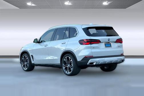 2026 BMW X5 PHEV xDrive50e