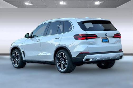 2026 BMW X5 PHEV xDrive50e