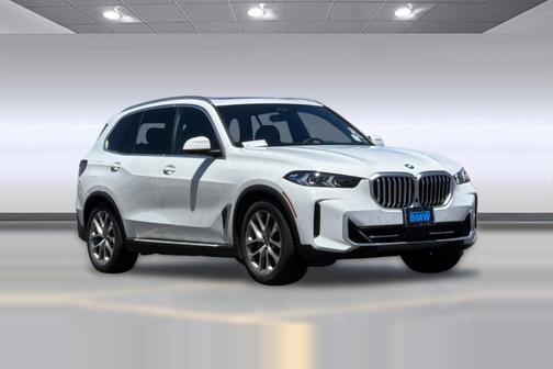 White 2025 BMW X5 PHEV xDrive50e