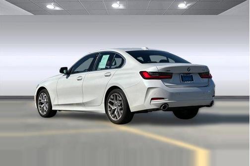 2025 BMW 330 i xDrive