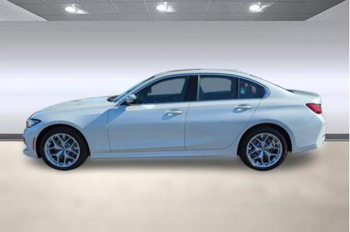 2025 BMW 330 i xDrive