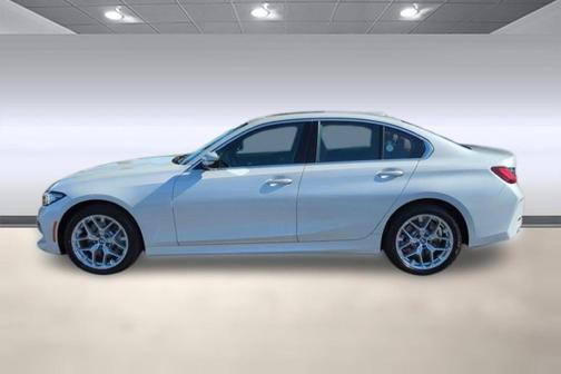 2025 BMW 330 i xDrive