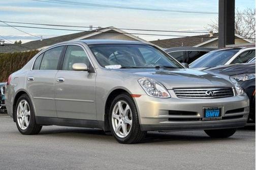 2003 INFINITI G35 Base