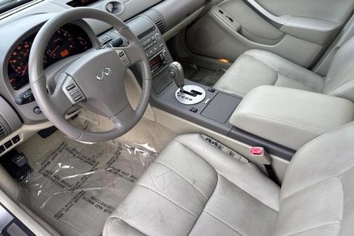 2003 INFINITI G35 Base