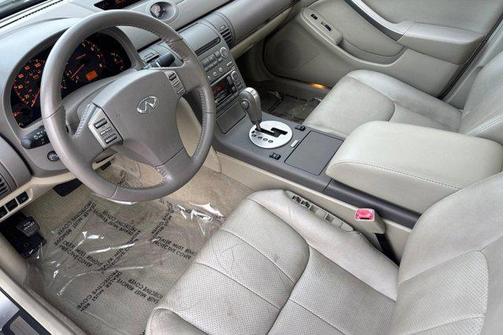 2003 INFINITI G35 Base