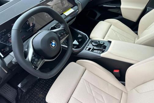 Mineral White Metallic 2026 BMW X3 30 xDrive