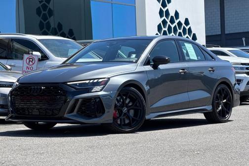 Daytona Gray Pearl Effect 2024 Audi RS 3 TFSI quattro S tronic