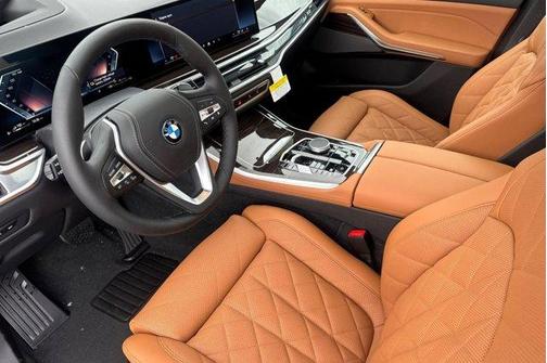 Black Sapphire Metallic 2026 BMW X5 PHEV xDrive50e