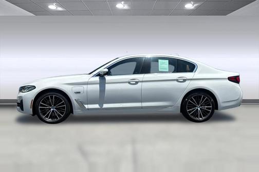 Alpine White 2023 BMW 530e Base