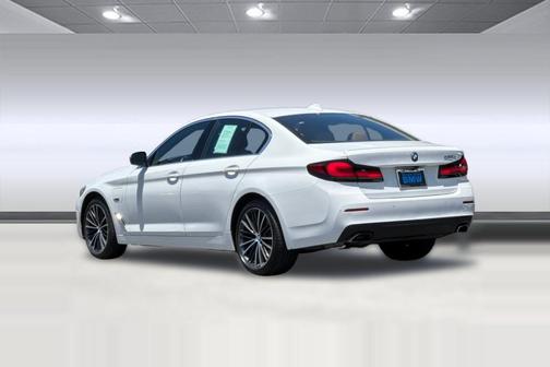 Alpine White 2023 BMW 530e Base