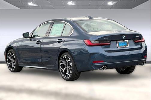 2026 BMW 330 xDrive NA