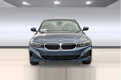 2026 BMW 330 xDrive NA