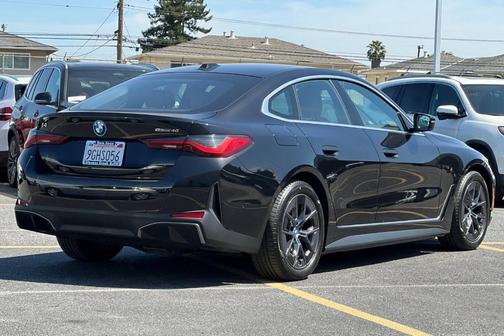 Black Sapphire Metallic 2023 BMW i4 Gran Coupe eDrive40