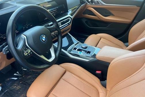 Black Sapphire Metallic 2023 BMW i4 Gran Coupe eDrive40