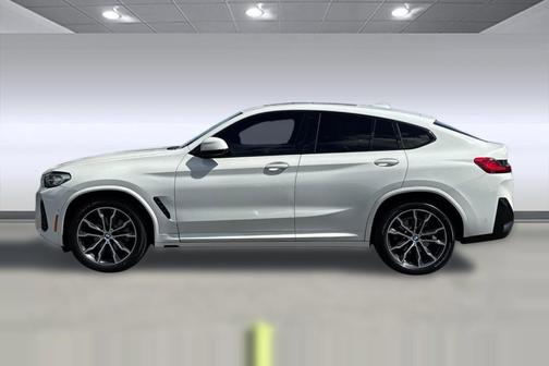 Alpine White 2022 BMW X4 xDrive30i