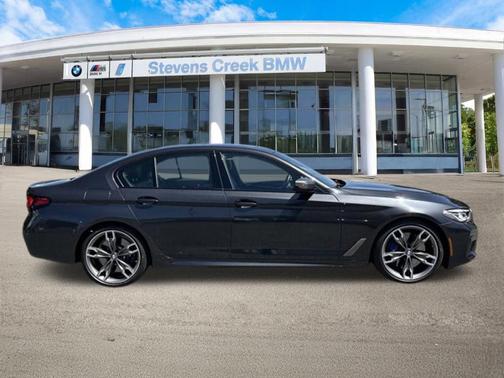 2023 BMW M550 i Xdrive