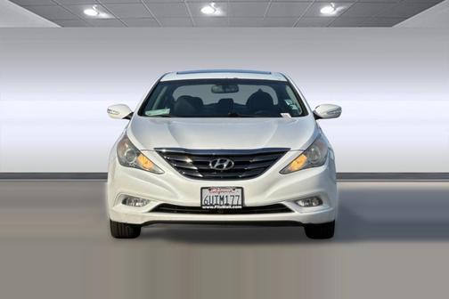 2011 Hyundai SONATA Limited