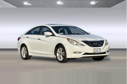 2011 Hyundai SONATA Limited