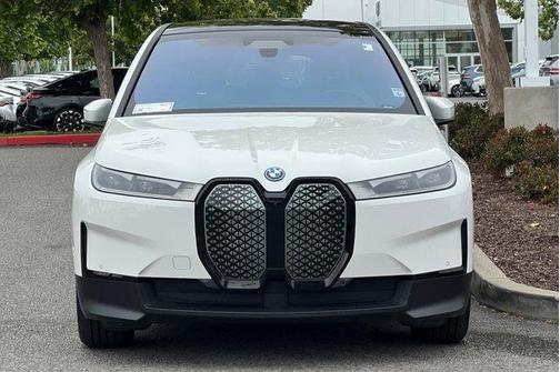 Alpine White 2023 BMW iX xDrive50