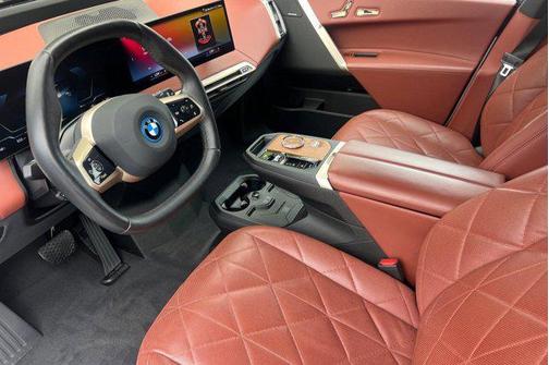 Alpine White 2023 BMW iX xDrive50